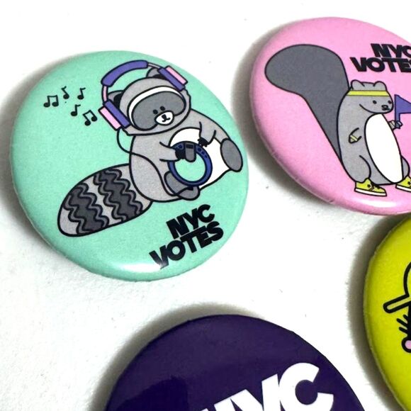 NYC Votes Collectible Pinback Set (4) 2025 New York City Mayoral Election - Picture 2 of 6